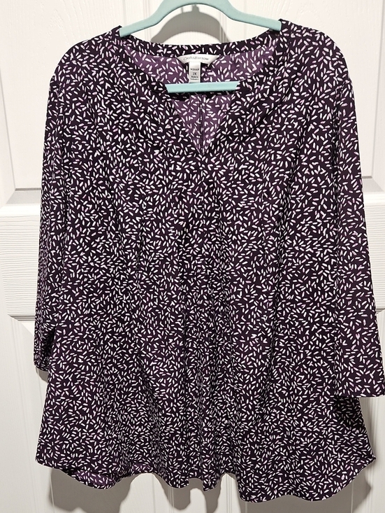 croft & barrow Tops - croft & barrow Purple and White Printed V-Neck Tunic Top